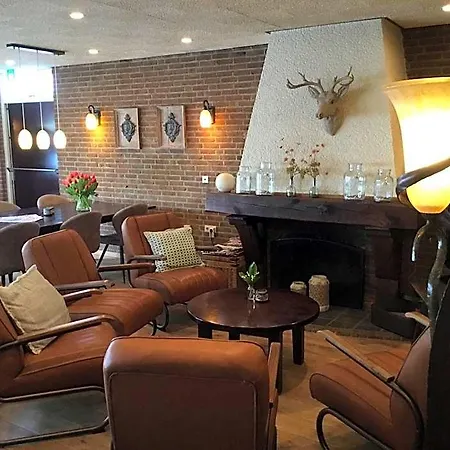 Отель Hotel Steensel
