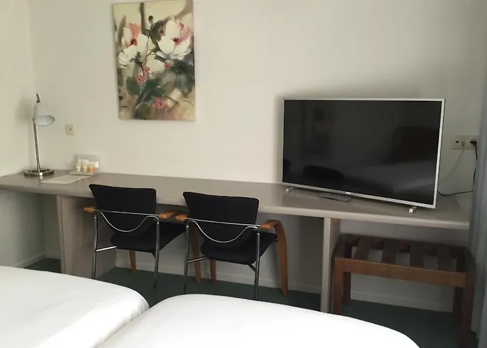 Hotel Steensel 호텔 Steensel