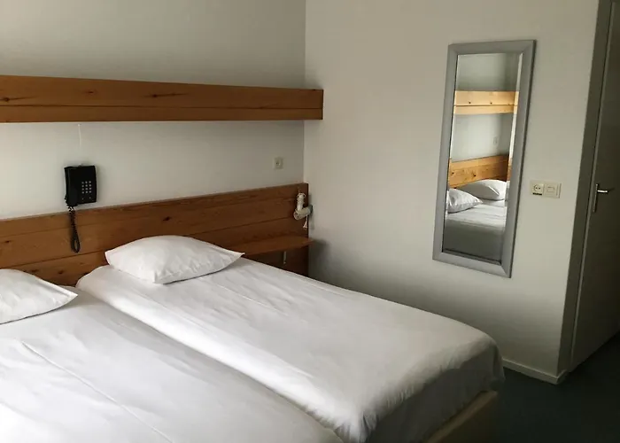 Ξενοδοχείο Hotel Steensel Steensel